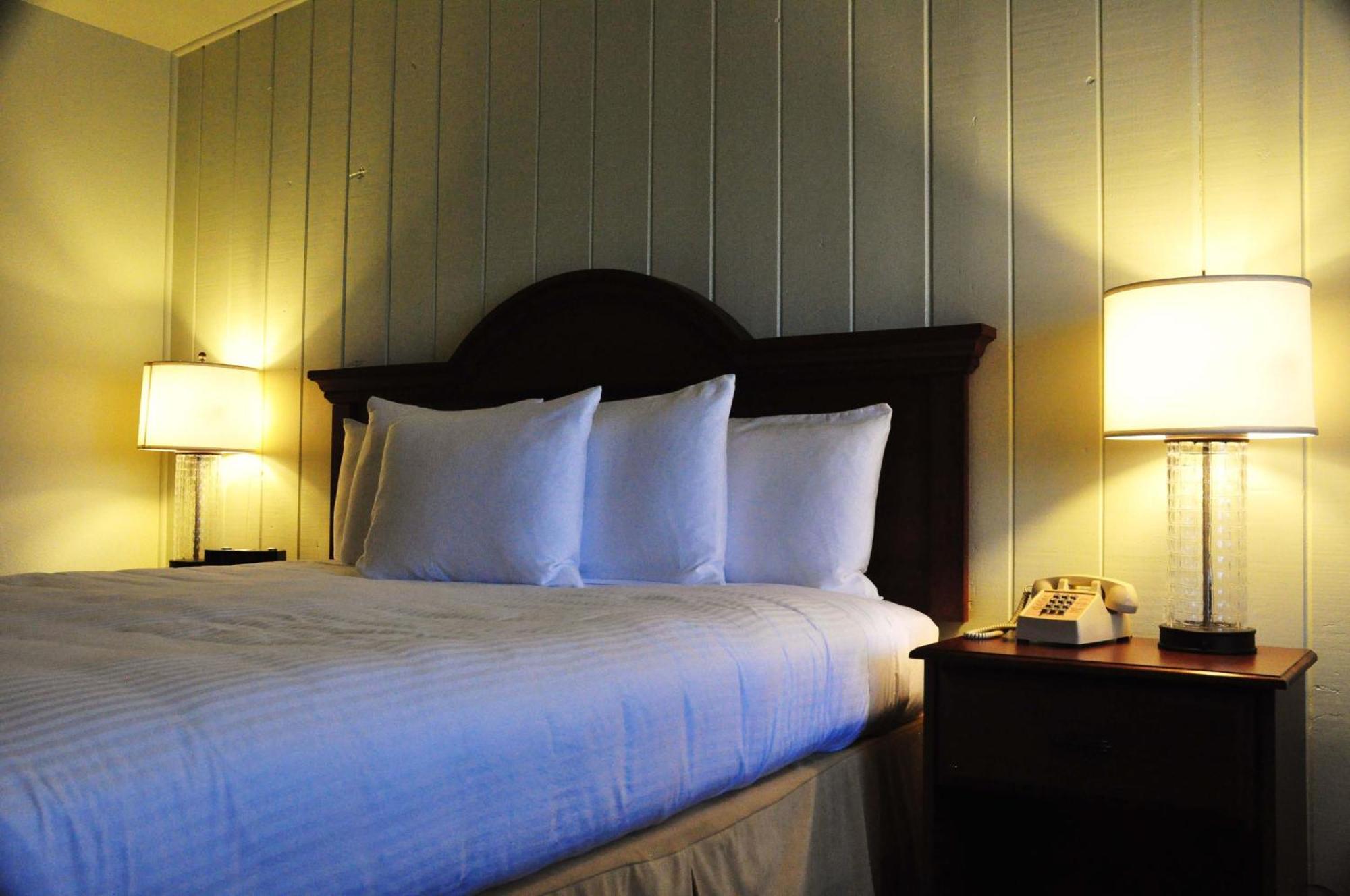 Anacortes Ship Harbor Inn Экстерьер фото