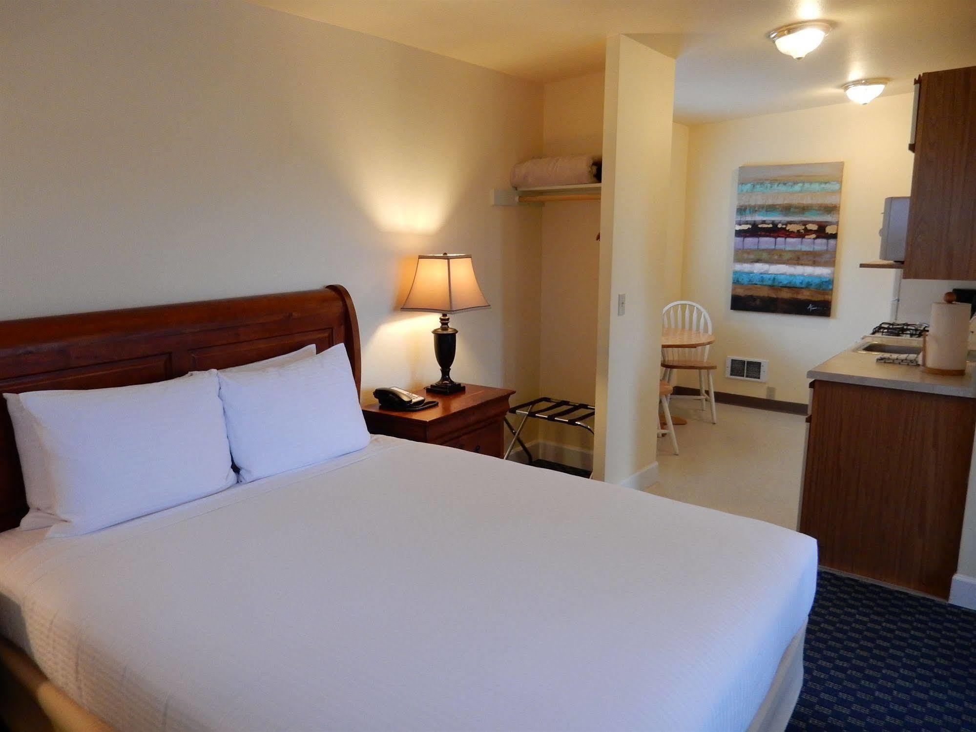 Anacortes Ship Harbor Inn Экстерьер фото